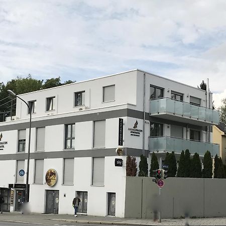 Sahara Falcon München Exterior foto
